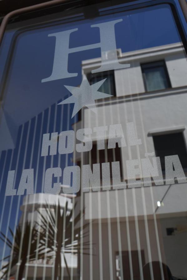 Hostal La Conilena 콘일데라프론테라 외부 사진