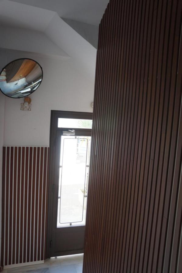 Hostal La Conilena 콘일데라프론테라 외부 사진